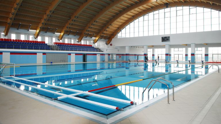 Cursuri de Înot pentru Copii în Bazinul Steaua
